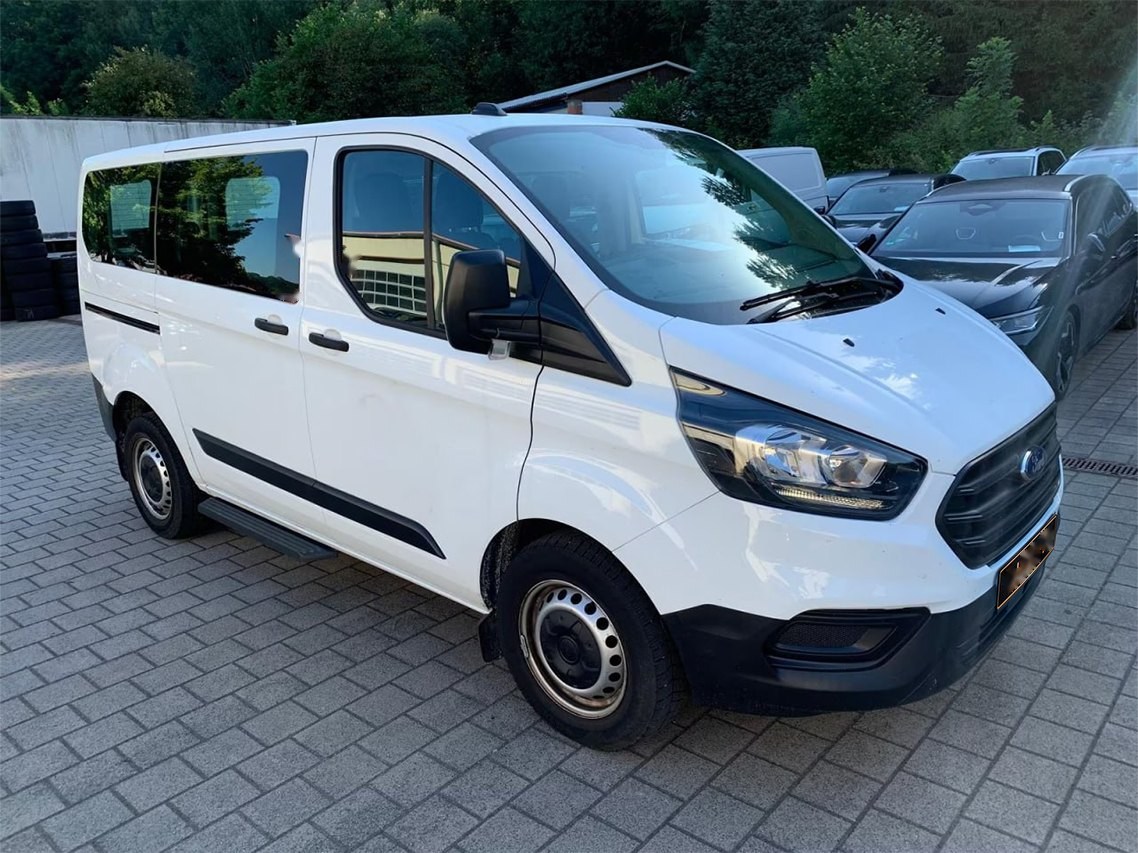 Ford Tourneo Custom L1